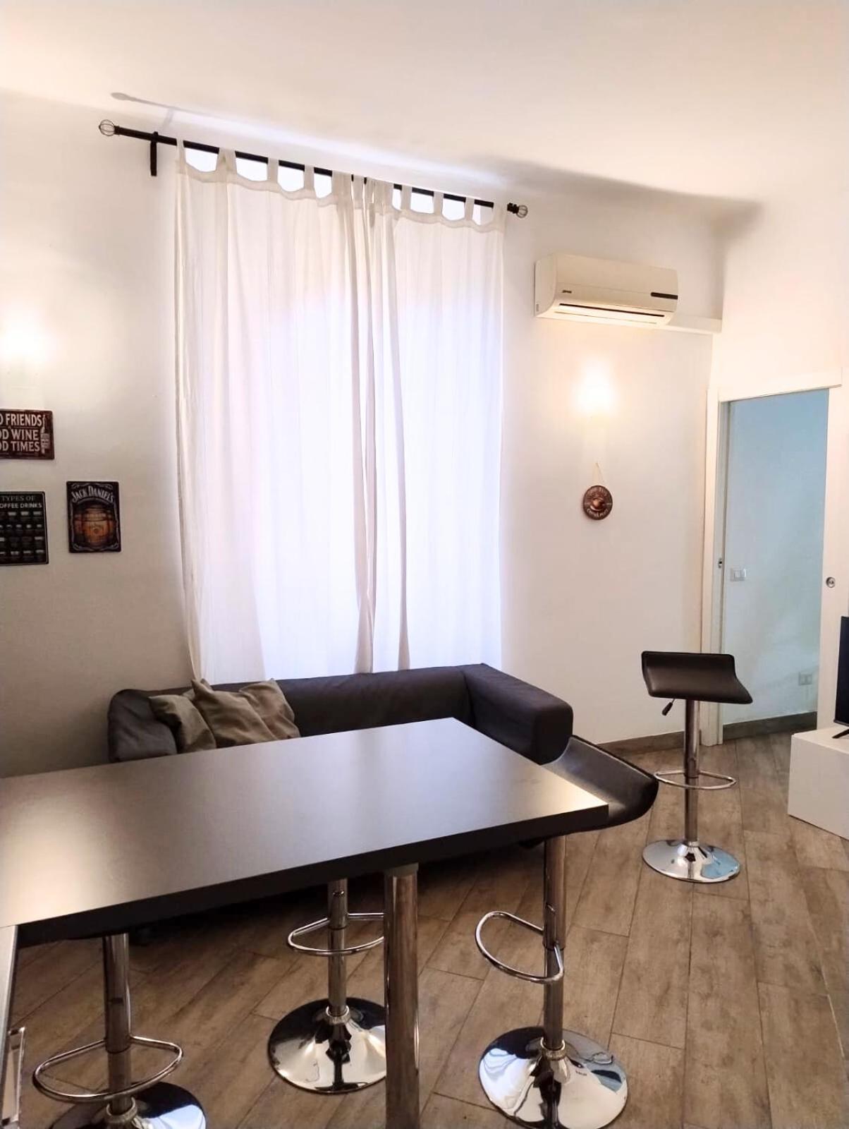 Hbhall Porta Romana Apartamento